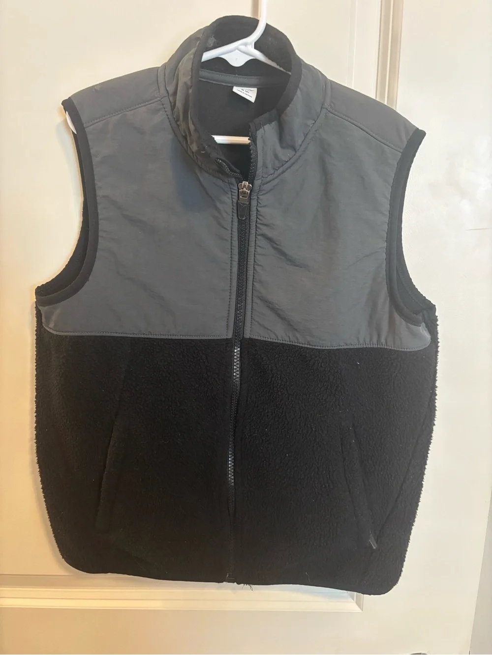 Old Navy sleeveless fleece